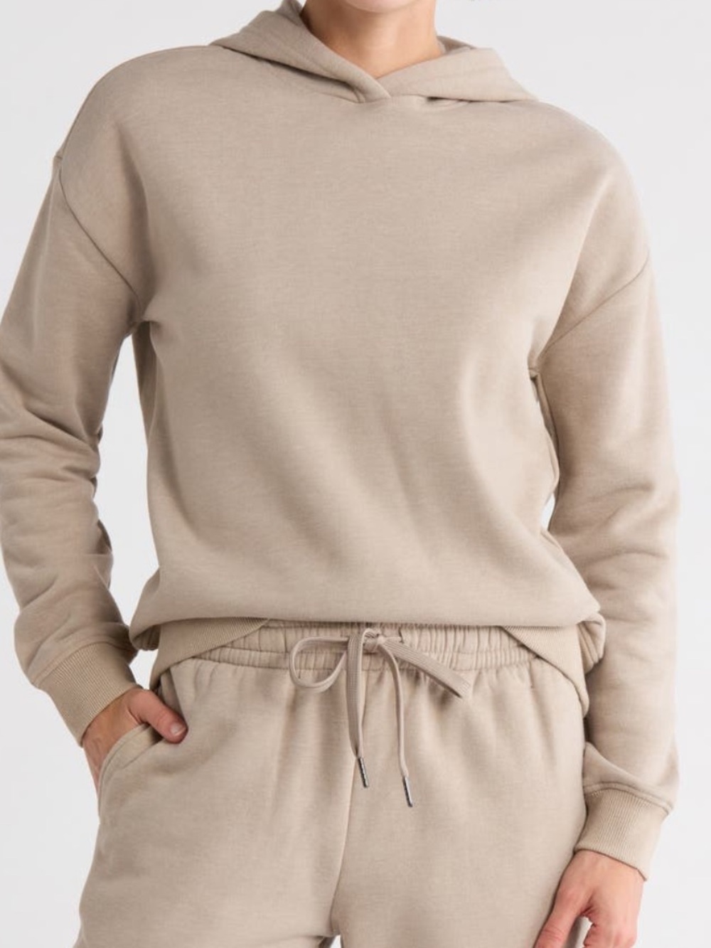 Marika Women’s Taupe Pullover Hoodie Size Small